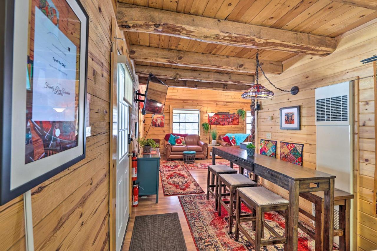 Rustic Duck Creek Village Cabin With Fire Pit! Exteriér fotografie